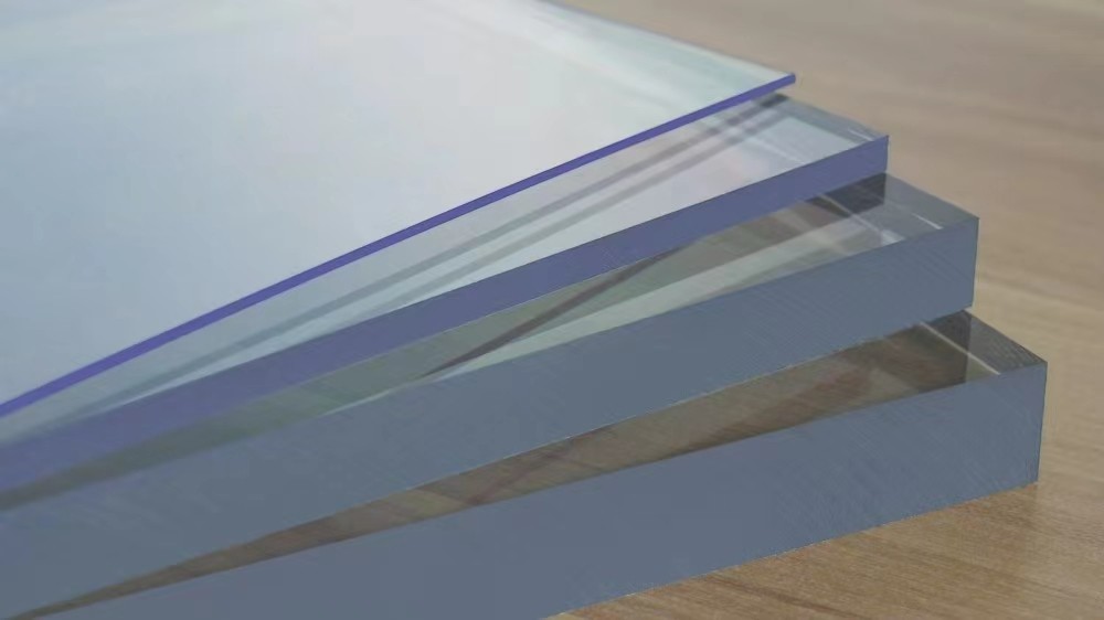 Polycarbonate sunlight board, acrylic, endurance board, plexiglass, transparent mechanical baffles, awning board, all kinds of color thickness and size plates can be produced engraving bending processing.