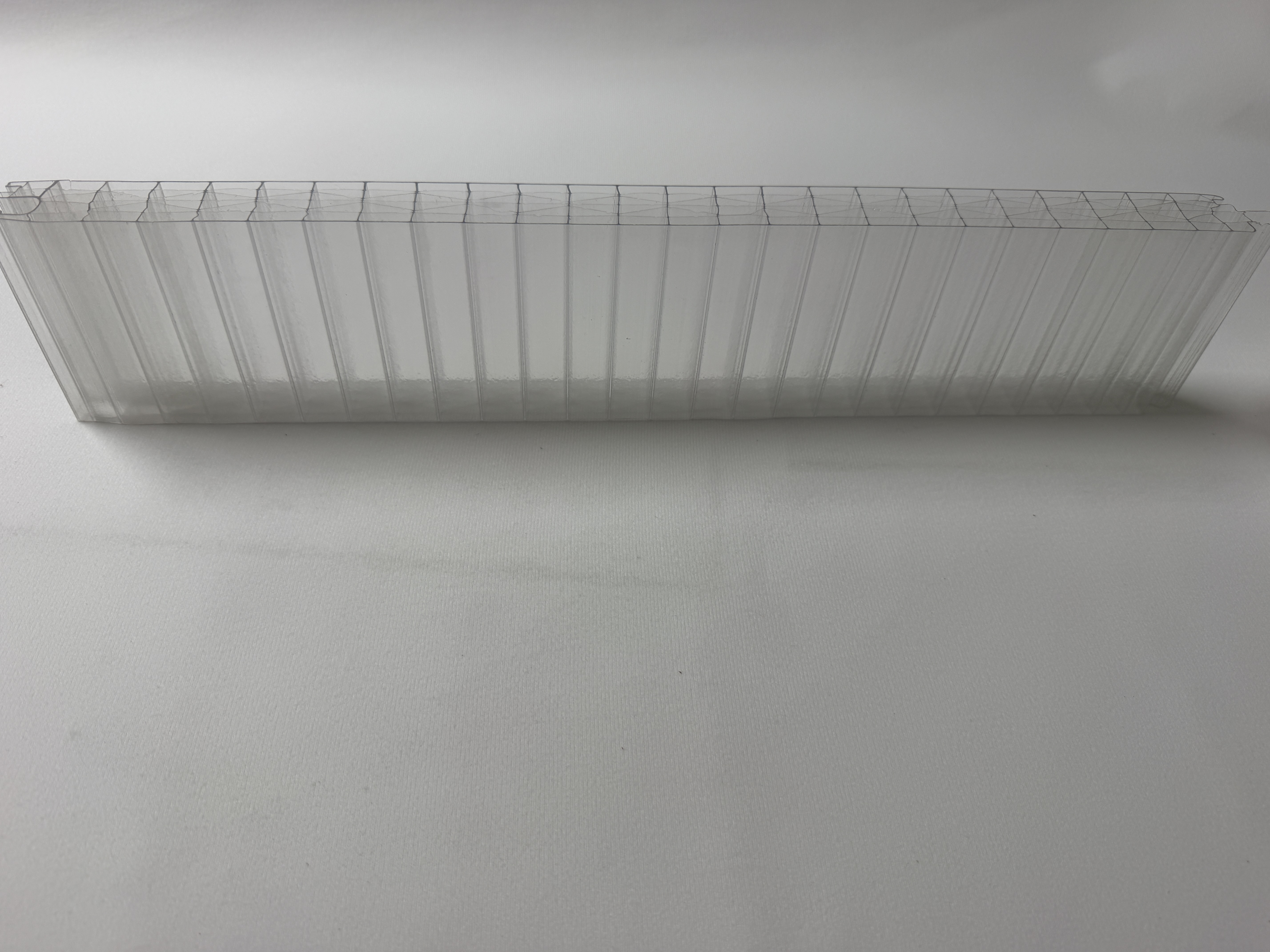 Transparent Multi-wall PC Holl...