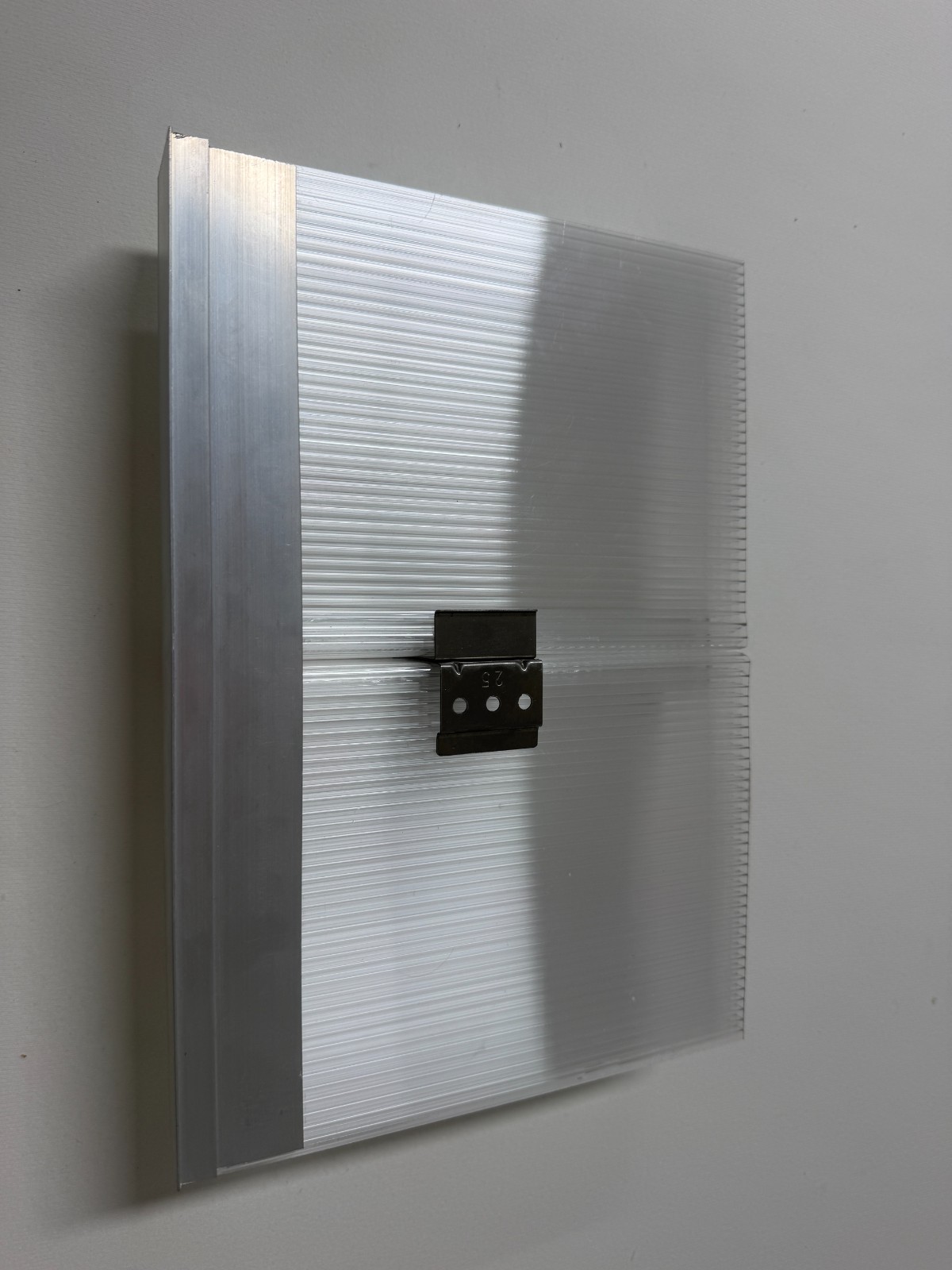 25mm Clear Lock Polycarbonate ...