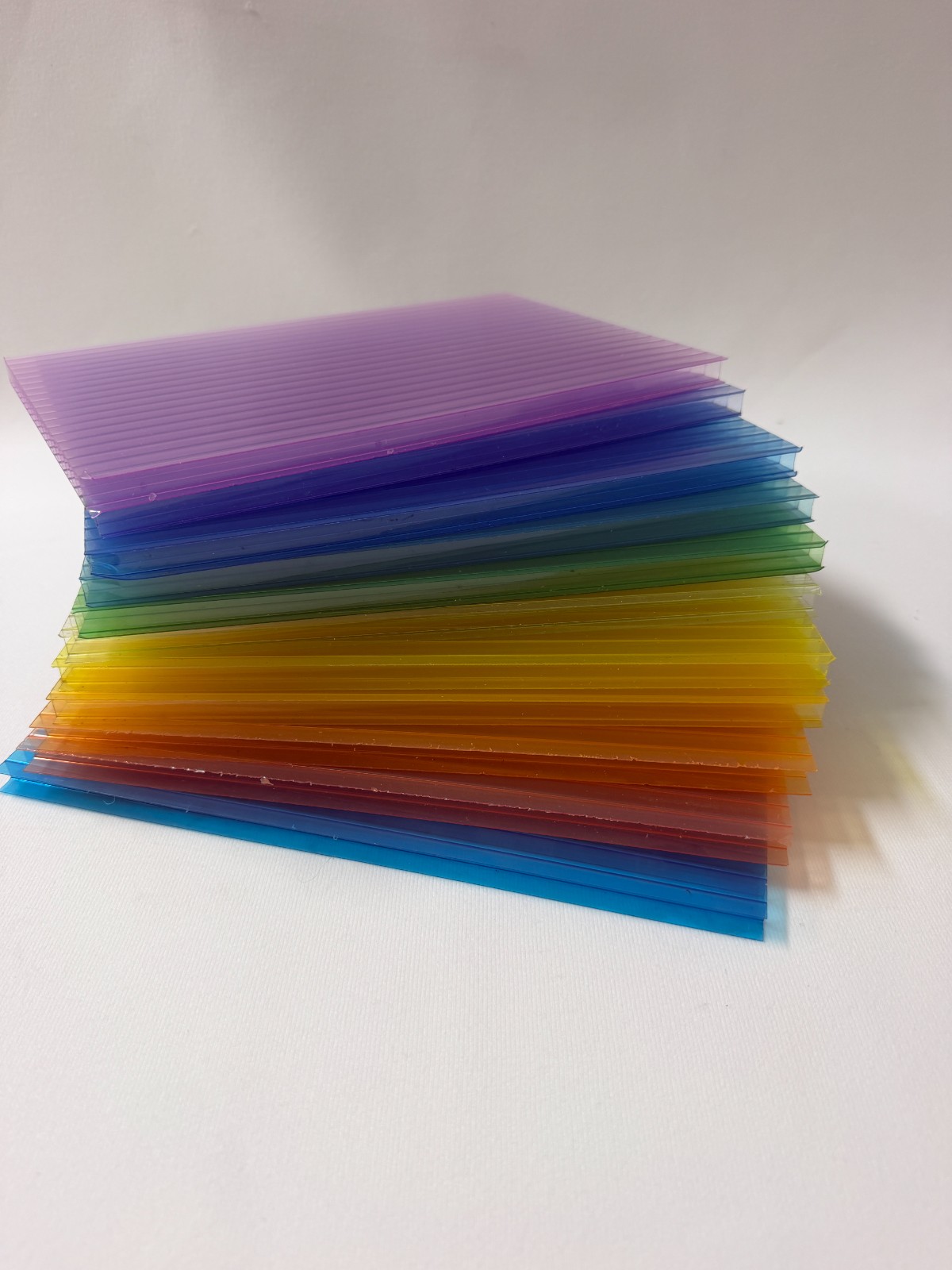 Multi Color Twin-Wall Polycarbonate Hollow Sheet