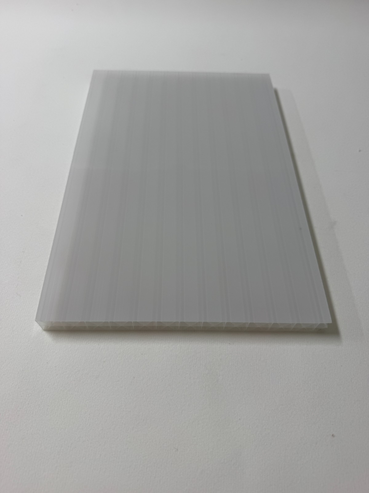 20mm Milky Diffusion Polycarbonate Multi-wall Sheet