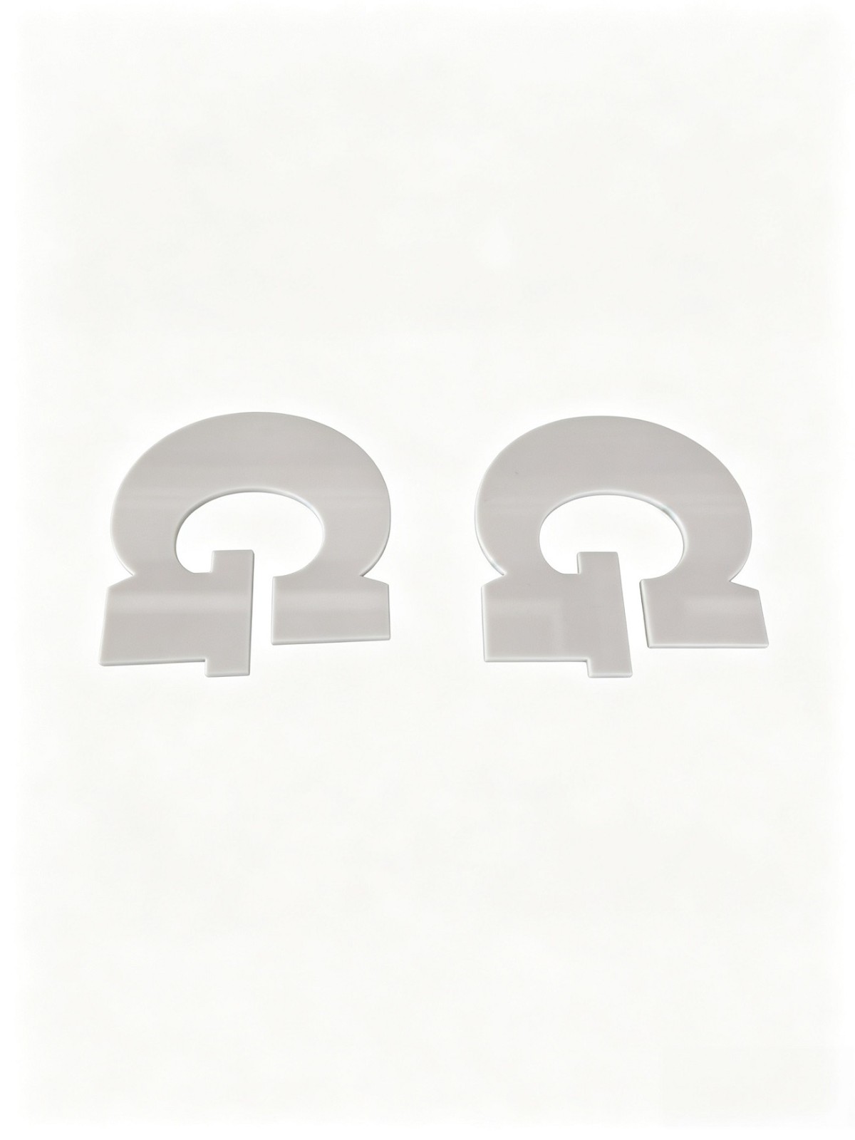 Custom White Solid Acrylic Special Contour Cut Parts